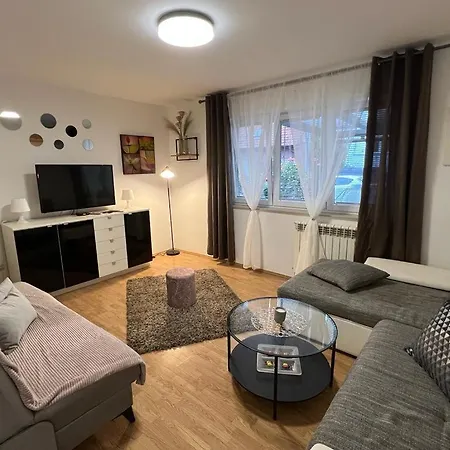 Apartman Lara Zagrzeb Zewnętrze zdjęcie