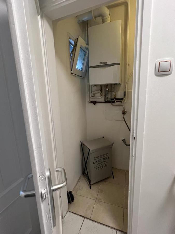Lara Apartment